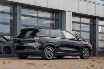 Leapmotor 2026 B10 Design Hybrid EV 18,8 kWh 218KM, zdjęcie 4