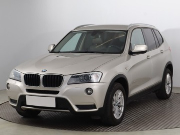 BMW X3 F25 SUV 2.0 20d 184KM 2013 BMW X3 xDrive20d, Salon Polska, 181 KM, 4X4, zdjęcie 1