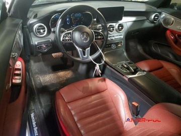 Mercedes Klasa C W205 2020 Mercedes-Benz Klasa C 2020 r., 2,0L C 300 4 MATIC od ubezpieczalni 2.0, zdjęcie 7