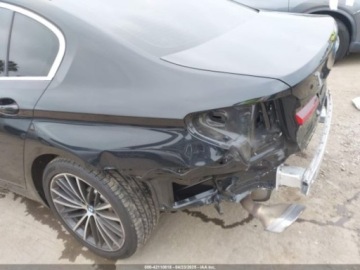 BMW Seria 5 G90-91 2023 BMW Seria 5 2023r., 2.0L 2.0 Hybryda Plug-in 181KM, zdjęcie 2
