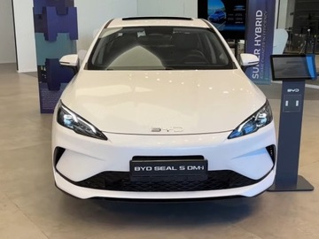 BYD Seal 2025 BYD Seal 5 DM-i 1.5 Comfort Sedan (212 KM) 2025, zdjęcie 4