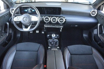 Mercedes Klasa A W177/V177 Hatchback 1.3 180 136KM 2019 Mercedes A 180 1.3 AMG full led nawi kamera Androi, zdjęcie 16