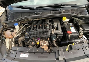 Citroen C4 Cactus Crossover 1.2 PureTech 82KM 2015 Citroen C4 Cactus Citroen C4 Cactus PureTech 82 Feel Edition 1.2 Benzyna, zdjęcie 21