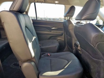 Toyota 2024 Toyota Grand Highlander XLE 2024 2.5L 2.5 Hybryda 265KM, zdjęcie 11