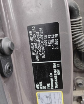 Hyundai i30 II 2015 Hyundai i30 2015r. 1.6 CRDI. Uszkodzony tyl i lekko lewy przod. Jezdzi., zdjęcie 22