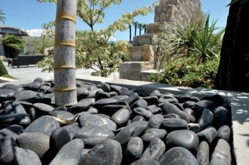 ГАЛОЧКА ЧЕРНАЯ ПОЛИРОВАННАЯ 20 кг ДЕКОРАТИВНЫЙ КАМЕНЬ