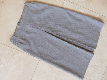 DELMOD ЭЛЕГАНТНАЯ ЮБКА ИЗ ГОРЧЕЙ СТРОКИ, 100% ШЕРСТЬ, размер 42