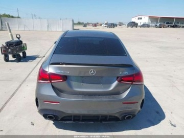 Mercedes Klasa A W177/V177 2021 Mercedes-Benz Klasa A 35 AMG 4Matic 2021 2.0l 2.0 Benzyna 302KM, zdjęcie 4