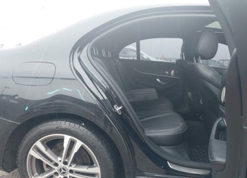 Mercedes Klasa E W213 Limuzyna Facelifting 2.0 E300 258KM 2021 Mercedes-Benz Klasa E MERCEDES-BENZ E 350 2.0 Benzyna 259KM, zdjęcie 10