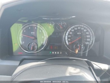 Dodge Ram IV 2010 Dodge RAM 2010 Dodge Ram 1500 2WD Crew Cab 140.5 SLT 5.7 Benzyna 390KM, zdjęcie 8