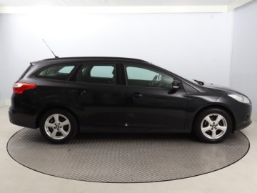 Ford Focus III Kombi 1.6 Duratec 105KM 2012 Ford Focus 1.6 i, Klima, Podgrzewane siedzienia, zdjęcie 5