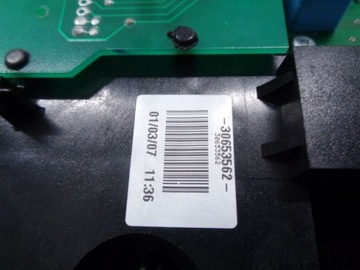 VOLVO C30 07 OSVĚTLENÍ KABINY POLSTROVÁNÍ 9070097