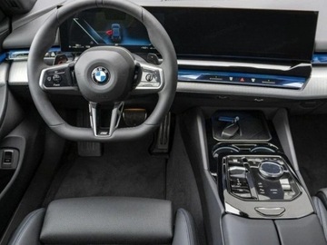 BMW Seria 5 G90-91 Touring 2.0 520d 197KM 2025 BMW Seria 5 520d xDrive Sport Sedan 2.0 (197KM) 2025, zdjęcie 10