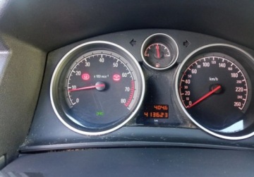 Opel Astra H Sedan 1.6 ECOTEC 115KM 2009 Opel Astra I wlasciciel 1.6 Benzyna 115KM, zdjęcie 10