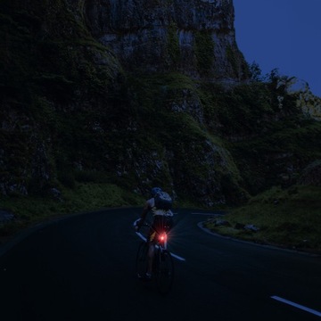 СВЕТОДИОДНАЯ ВЕЛОСИПЕДНАЯ ФОНАРЬ ДЛЯ ВЕЛОСИПЕДА, РУЛЬ, МОЩНАЯ, ПЕРЕЗАРЯЖАЕМАЯ, USB + ЗАДНЯЯ