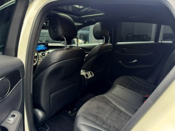 Mercedes GLC C253 2020 Mercedes GLC 300 e Hybryda Plug In 320KM 4Matic, zdjęcie 17