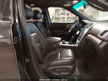 Ford Explorer V 3.5 V6 Duratec 290KM 2015 Ford Explorer 2015 Ford Explorer 4WD 4dr XLT 3.5 Benzyna 290KM, zdjęcie 10