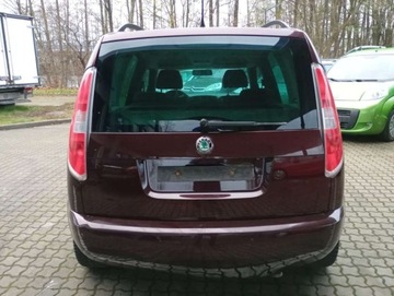 Skoda Roomster Mikrovan Facelifting 1.2 TSI 105KM 2010 Skoda Roomster 1.2 benzyna CLIMATRONIC PIEKNY kolor bogata wersja 1.2, zdjęcie 16