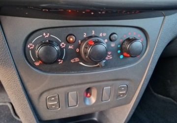 Dacia Sandero II Hatchback 5d TCe  90KM 2014 Dacia Sandero Stepway 90KM 1wlasciciel Alu Czujniki Parkowania Zarejestro, zdjęcie 19