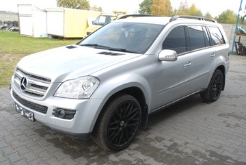 BLATNÍK L / P PŘEDNÍ C775 MERCEDES GL X164