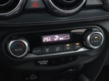 Nissan Juke II Crossover 1.0 DIG-T 114KM 2021 Nissan Juke 1.0 DIG-T, Salon Polska, Serwis ASO, zdjęcie 17