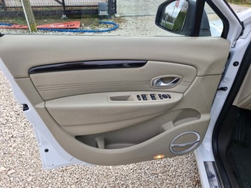 Renault Scenic III Van 1.4 TCe 16v 130KM 2011 Renault Scenic Piekna biala perla 1.4 benzyna z Niemiec 118 tys km jak now, zdjęcie 15