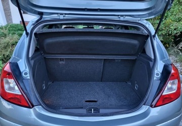 Opel Corsa D Hatchback 1.4 Twinport ECOTEC 100KM 2010 Opel Corsa 1.4I Zadbane Bagaznik na Rowery 1.4 Benzyna 100KM, zdjęcie 16