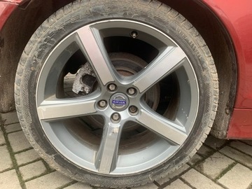 ALU RÁFKY 18 VOLVO 5X108 C70 V50 C30 S40 235/40/18