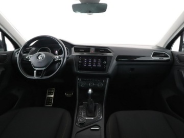 Volkswagen Tiguan II SUV 2.0 TSI 180KM 2017 Volkswagen Tiguan 180KM automat 4Motion navi, zdjęcie 14