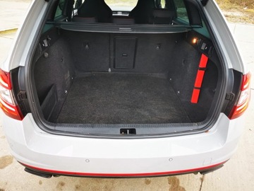 Skoda Octavia III RS Kombi Facelifting 2.0 TSI 230KM 2018 SKODA OCTAVIA III RS Kombi Facelifting 2.0 TSI 230KM, Salon Polska, Manual,, zdjęcie 29