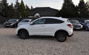 Honda HR-V II SUV 1.5 i-VTEC 130KM 2016 Honda HR-V Benzyna Panorama Klimatyzacja Kamera 1.5 Benzyna 130KM, zdjęcie 8