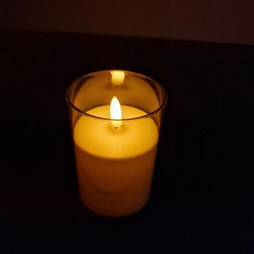 СВЕТОДИОДНАЯ ДЕКОРАТИВНАЯ СВЕЧА С ЭФФЕКТОМ ПЛАМЕНИ БАТАРЕЯ ДЛЯ СВЕЧИ 10 СМ