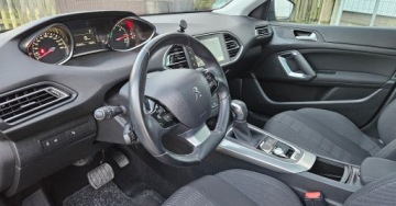 Peugeot 2017 Peugeot 308 2.0 SW 181Ps.Automat Panorama Navi Serwis 2017 2.0 Diesel 181KM, zdjęcie 21