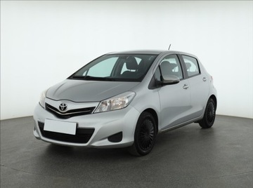 Toyota Yaris III Hatchback 5d 1.33 Dual VVT-i 99KM 2012 Toyota Yaris 1.33 Dual VVT-i, Salon Polska, zdjęcie 1