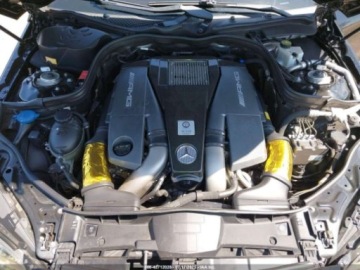 Mercedes Klasa E W212 2014 Mercedes-Benz Klasa E 63 AMG S 4Matic 2014 5.5l 5.5 Benzyna 577KM, zdjęcie 8