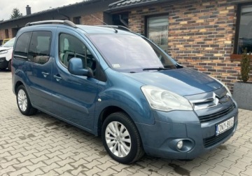 Citroen Berlingo II 2009 Citroen Berlingo 1.6 Benzyna 5 Osob, Klimatyzacja Elektryczne szyby Radio, zdjęcie 1