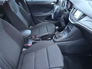 Opel Astra K Hatchback 5d 1.6 CDTI 110KM 2019 Opel Astra 1.6 CDTI, Navi, Klima, Tempomat, zdjęcie 8