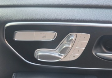 Mercedes Klasa V W447 Długi Facelifting 2.0 250d 190KM 2023 Mercedes-Benz Klasa V 4- MaticSalon PLBezwypadkowyAMGElektryczne drzwiGwar, zdjęcie 28