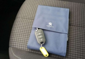 Peugeot 2021 Peugeot 308 1.5 Diesel 102KM, zdjęcie 9