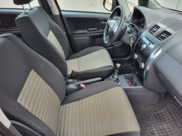 Fiat Sedici 2.0Multijet DPF 135KM 2010 Fiat Sedici 2.0 Multijet, 135KM, Klimatyzacja, zdjęcie 21