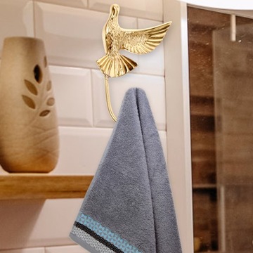 DEKORACYJNE HACZYKI NA PŁASZCZE MOSIĘŻNE