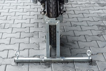 Mocowanie koła przedniego do przyczepki do garażu motocykl 14-21 cali ocynk
