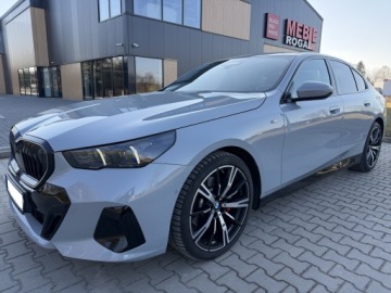 BMW Seria 5 G90-91 2023 BMW 520d xDrive M Sport PRO | Polski Salon | Gwarancja | FAKTURA VAT 23%, zdjęcie 2