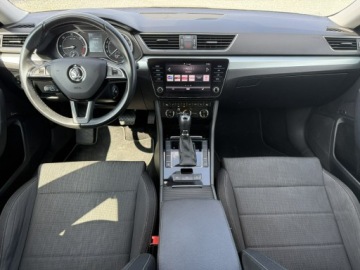 Skoda Superb III Kombi Facelifting 2.0 TDI SCR 150KM 2019 Škoda Superb Skoda Superb 2.0 TDI 150KM 2019, zdjęcie 3