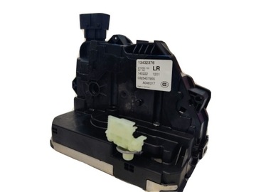 ZAMEK DRZWI LEWY TYŁ TYLNYCH OPEL MERIVA B 9-PIN 13432376