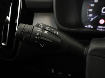 Volvo XC40 Crossover Plug-In 1.5 T5 Plug-in Hybrid 262KM 2020 Volvo XC 40 FV23% R-Design 261KM Automat Navi, zdjęcie 36