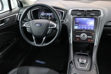 Ford Mondeo V Liftback Facelifting 2.0 EcoBlue 190KM 2019 Ford Mondeo 2.0 EcoBlue, Salon Polska, 187 KM, zdjęcie 6