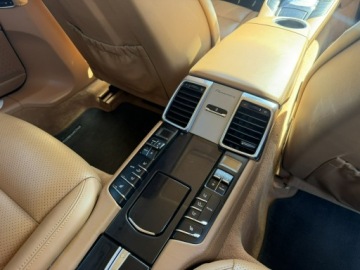 Porsche Panamera I Liftback 3.0 V6 250KM 2012 Porsche Panamera 3,0 diesel 250KM, zdjęcie 12