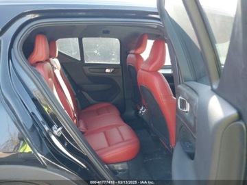 Volvo XC40 Crossover 2.0 T5 247KM 2020 Volvo XC 40 T5 Momentum 2020 2.0l 2.0 Benzyna 248KM, zdjęcie 11