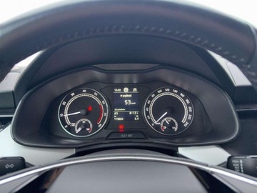 Skoda Kamiq Crossover 1.0 TSI 110KM 2022 Skoda Kamiq 1.0 TSI 110 KM Ambition, Serwis ASO, Gwarancja, FV23 Benzyna, zdjęcie 13